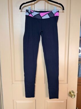 Ivivva Black Leggings with Pink & Gray Geometric Waistband